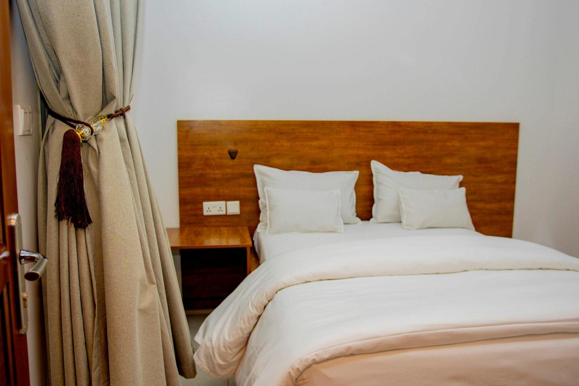 Ally Ngali Motel Kigali Exterior photo